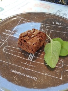 The brownie went well with the red wine.